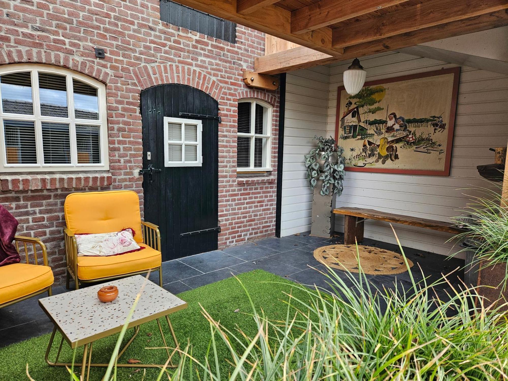 Bed En Box 3610 Bed and Breakfast Oirschot Εξωτερικό φωτογραφία
